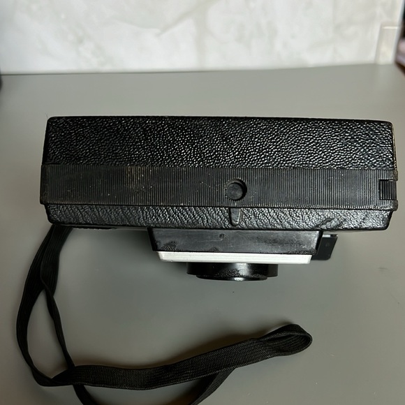 VINTAGE Kodak Instamatic X-15 Camera - Picture 6 of 14